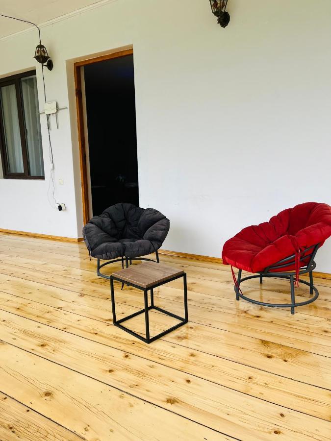 Guesthouse Alpenrose Местия Екстериор снимка