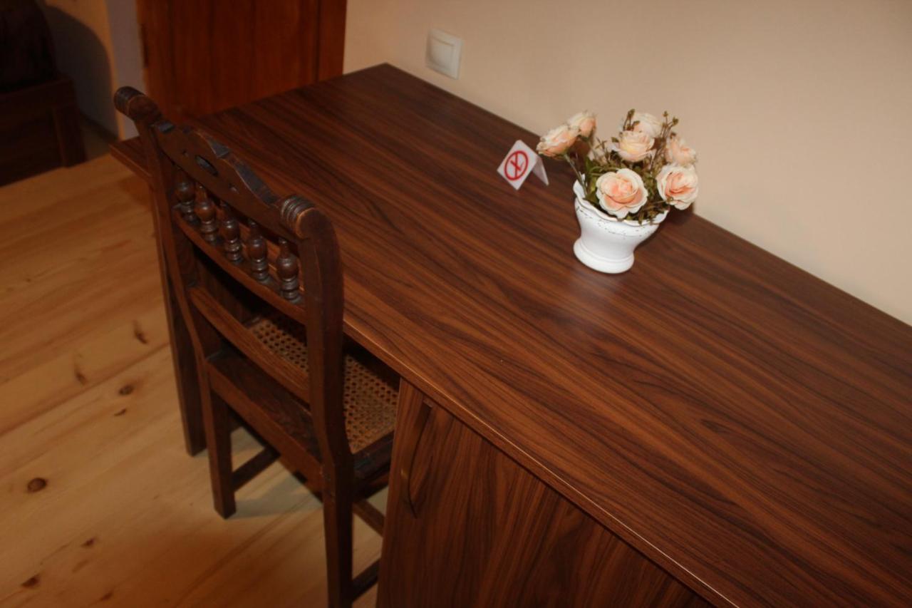 Guesthouse Alpenrose Местия Екстериор снимка